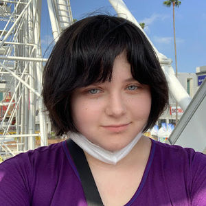 Meet your Posher, Izabella